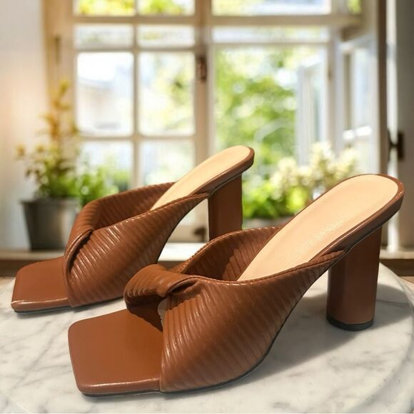 Gorgeous Twist Mule Slide Ribbed Heel Slip-on Square Toe Size 37 - Picture 5 of 16